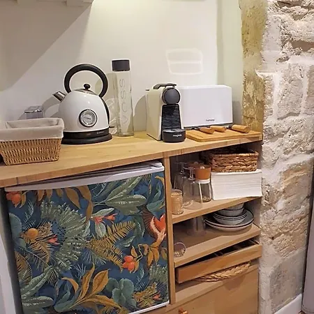 6 Nîmes