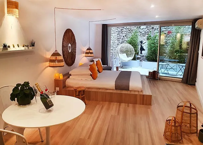 Bed & Breakfast 6 Nîmes