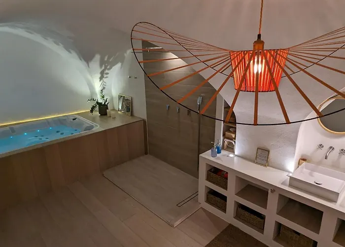 6 Bed & Breakfast Nîmes